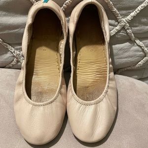 Ballerina Pink Tieks, size 8